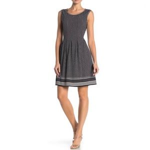 Max Studio Black and White Print Midi Dress